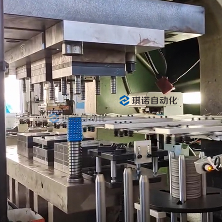 沖床機械手